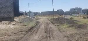 Photo - 140 ካሬ ዩኒሳ አደባባይ ኦሮሚያ ባንክ ጀርባ። ባቦ