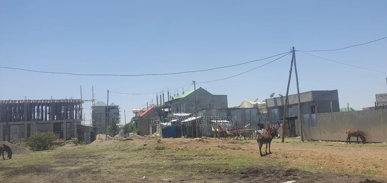 140 ካሬ ቦታ ዩኒሳ ኦሮሚያ ባንክ ጀርባ