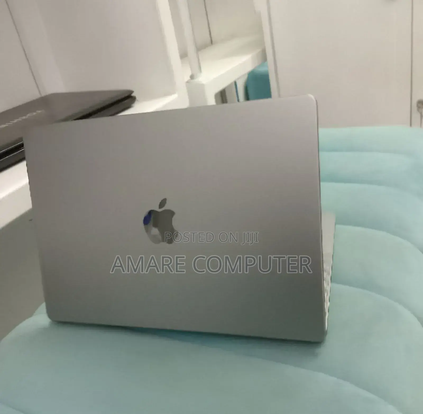 New Laptop Apple MacBook Pro M1 16GB Apple M1 Pro SSD 1T