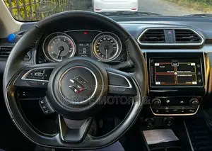 Suzuki Dzire 2022 Red