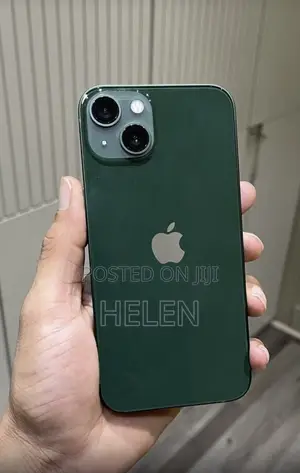 Photo - Apple iPhone 13 128 GB Green