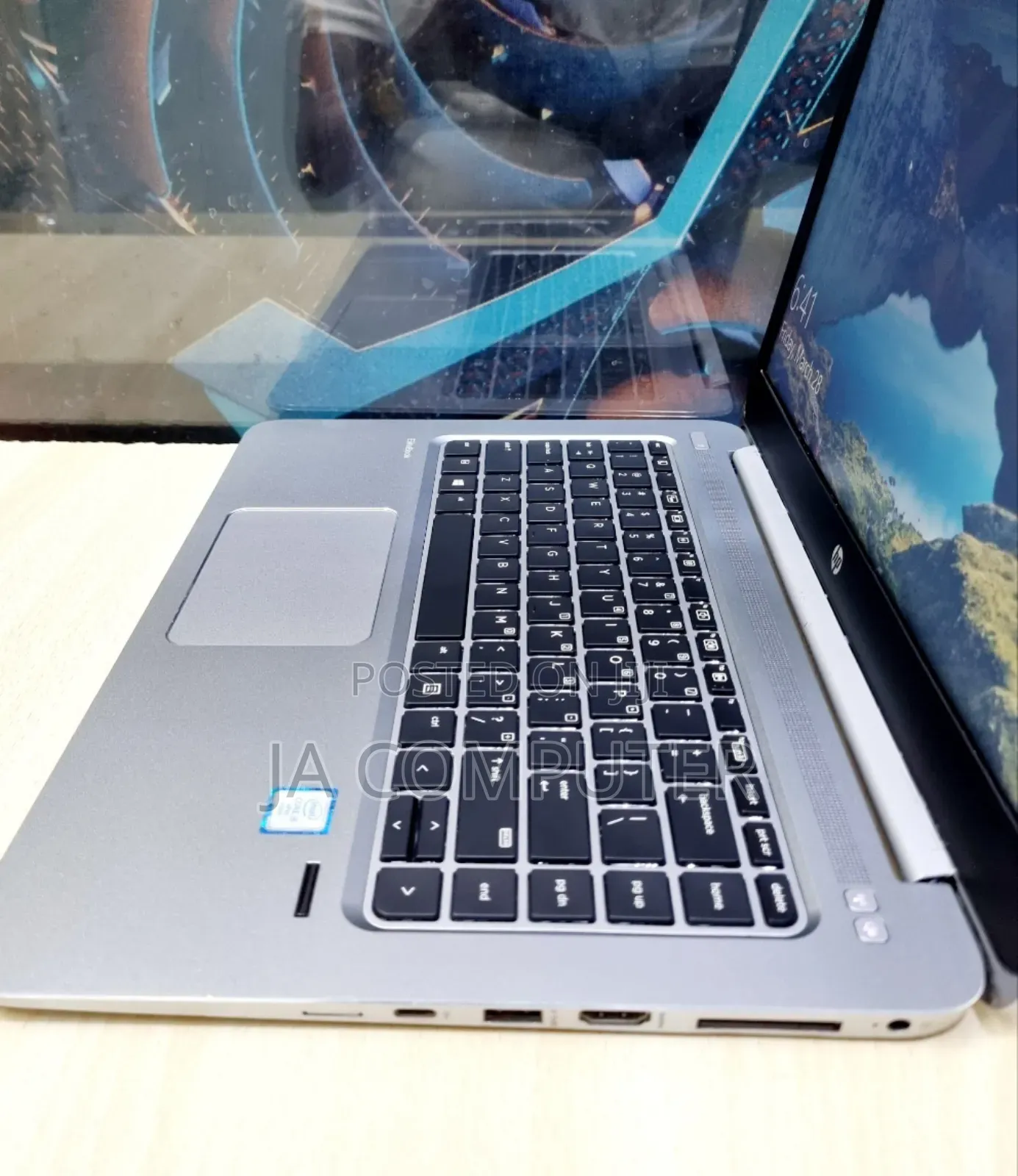 New Laptop HP Folio 13 8GB Intel Core I5 HDD 1T