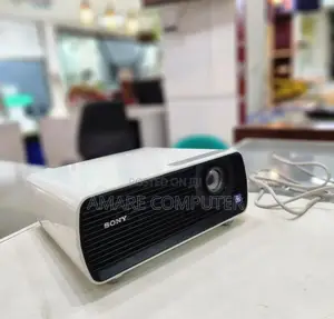 Photo - Sony VPL-Ex 100 Projector White Brightness 2,200 Ansi