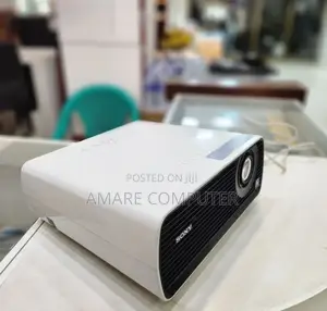 Sony VPL-Ex 100 Projector White Brightness 2,200 Ansi