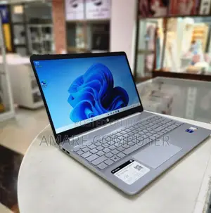 New Laptop HP Stream Notebook 16GB Intel Core I7 SSD 512GB