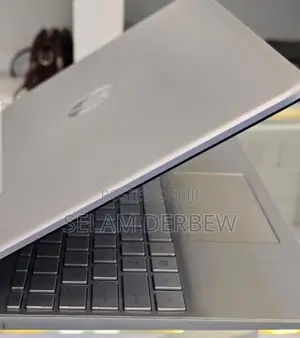 New Laptop HP Stream Notebook 8GB AMD Ryzen 5 SSD 512GB
