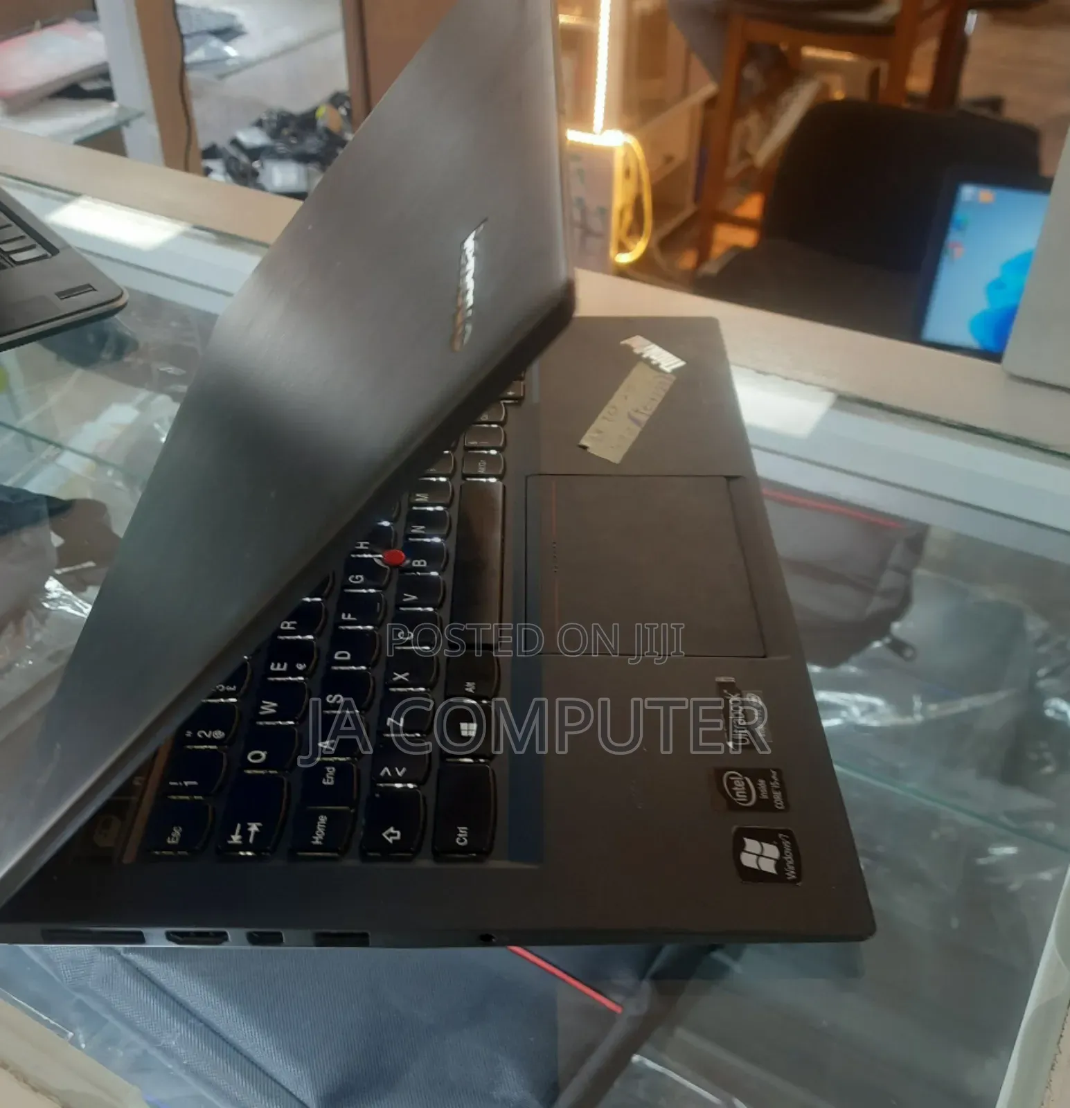 New Laptop Lenovo ThinkPad X1 Carbon 8GB Intel Core I5 SSD 256GB