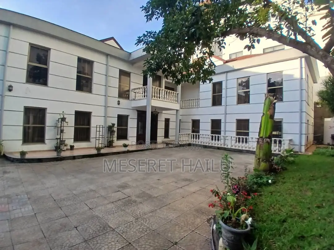 5bdrm House in Besrate Geberale, Nifas Silk-Lafto for rent