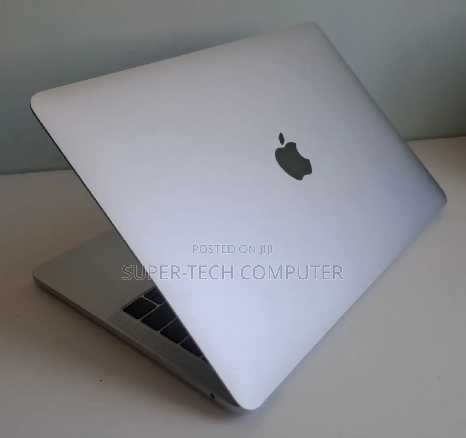 New Laptop Apple MacBook Pro 2017 16GB Intel Core I5 SSD 128GB