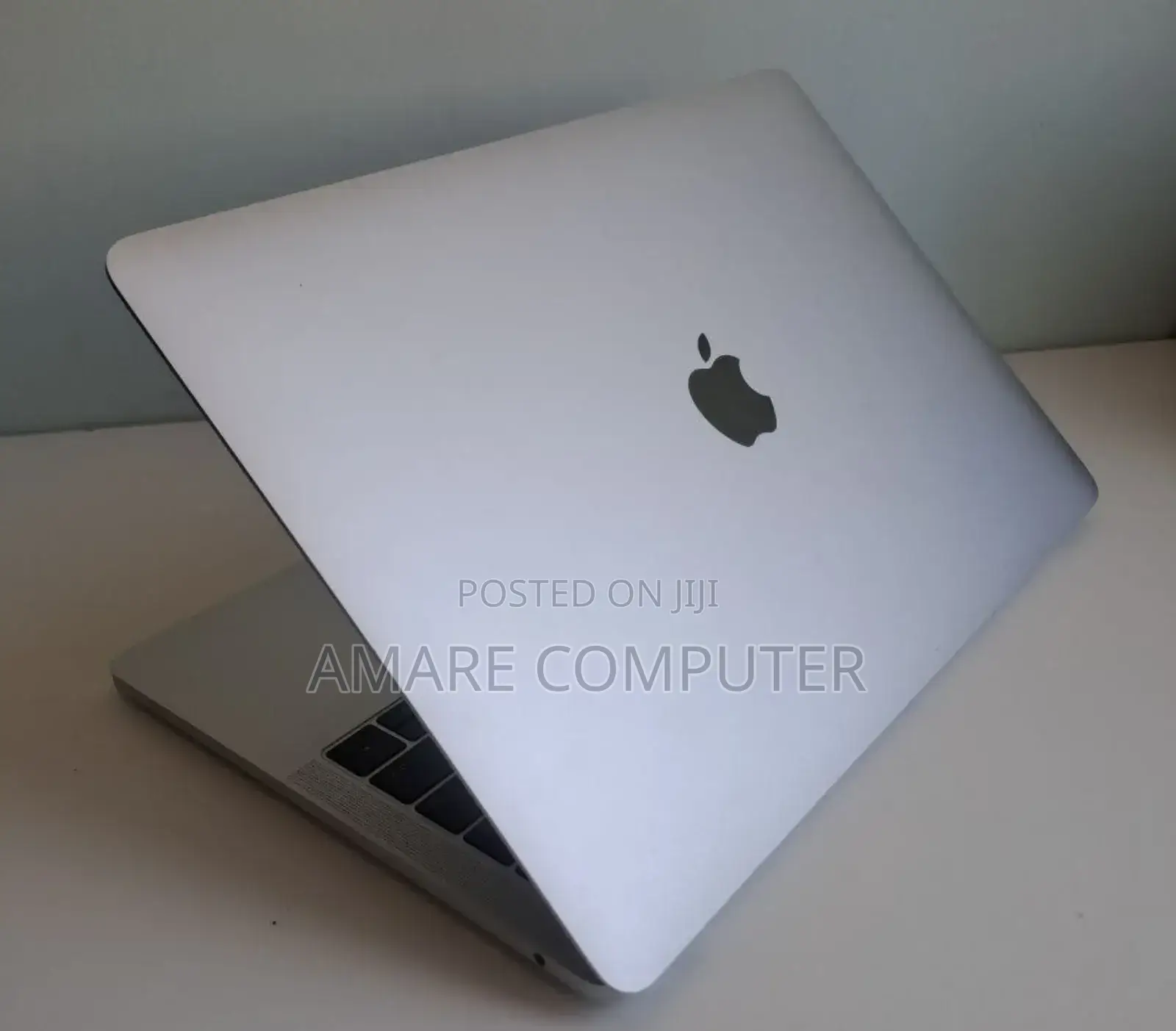 New Laptop Apple MacBook Pro 2017 8GB Intel Core I5 SSD 128GB