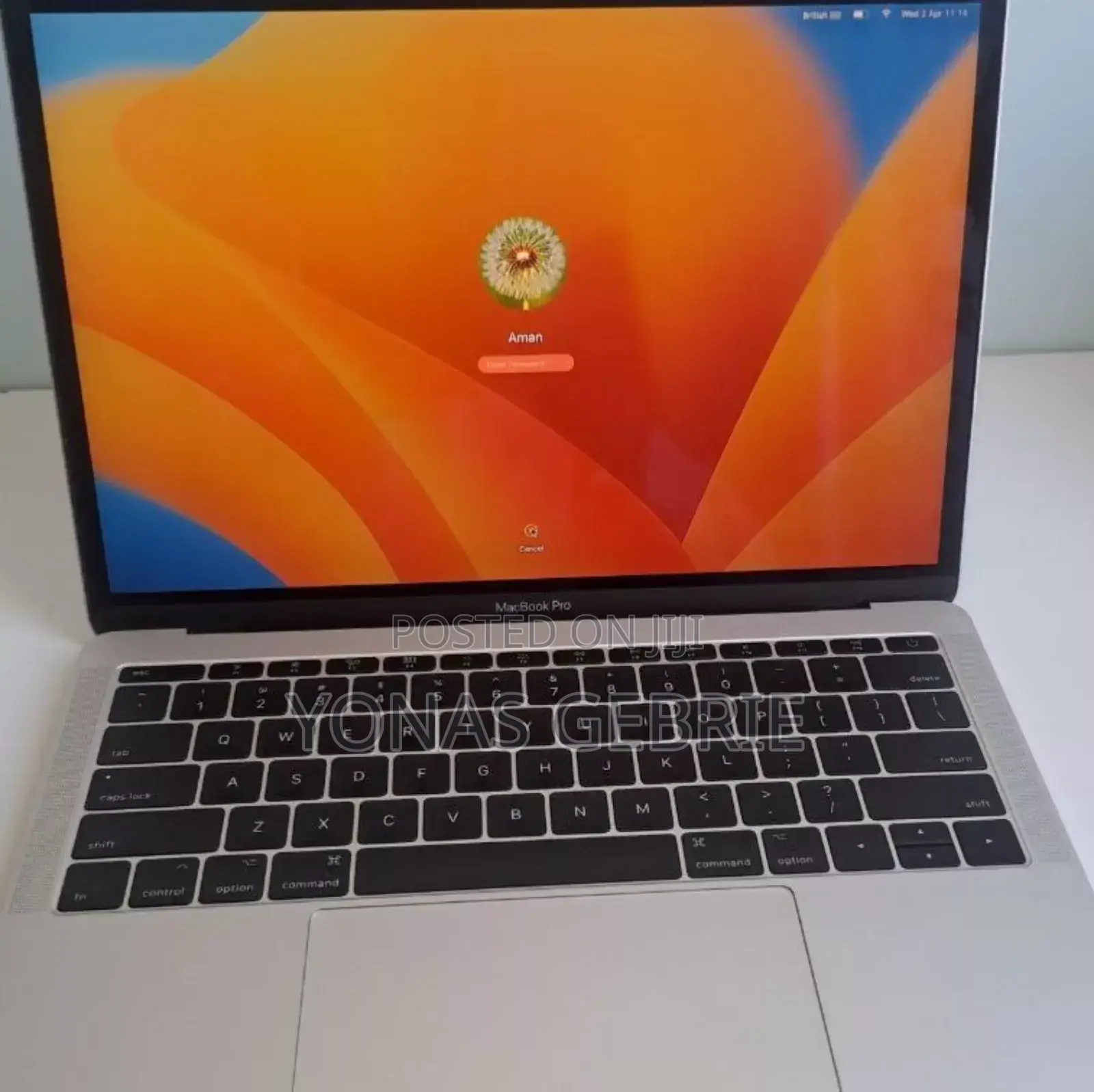 New Laptop Apple MacBook Pro 2017 8GB Intel Core I5 SSD 128GB