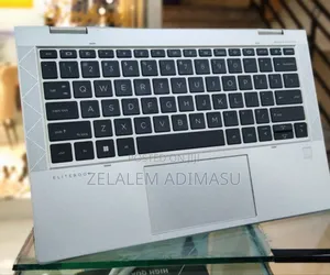 New Laptop HP EliteBook 830 G8 32GB Intel Core I7 SSD 512GB