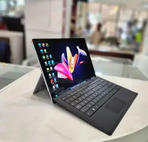 Photo - New Laptop Microsoft Surface Pro 4 16GB Intel Core I7 SSD 512GB