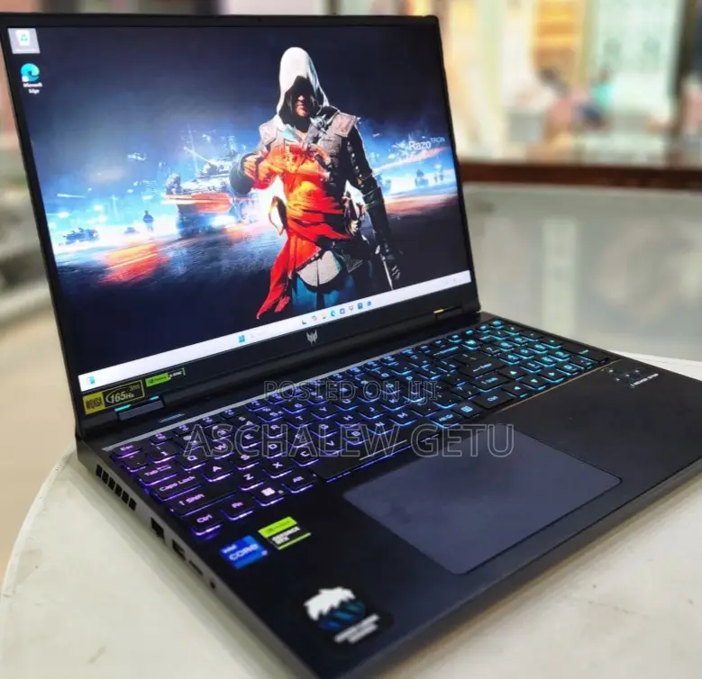 New Laptop Acer Predator Helios 300 18GB Intel Core I7 SSD 1T