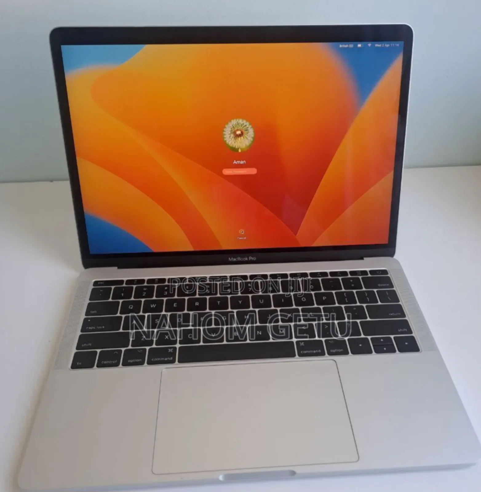 New Laptop Apple MacBook Pro 2017 8GB Intel Core I5 SSD 128GB