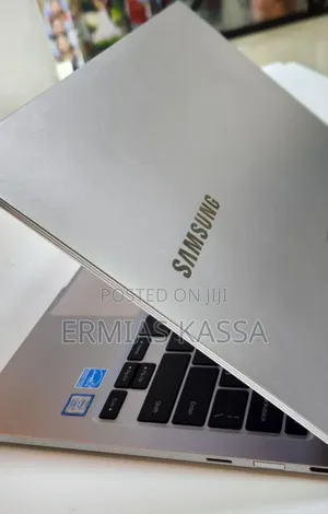 Photo - New Laptop Samsung Galaxy Book 2 16GB Intel Core I7 SSD 512GB