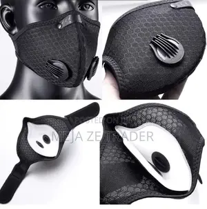 Breathing Mask
