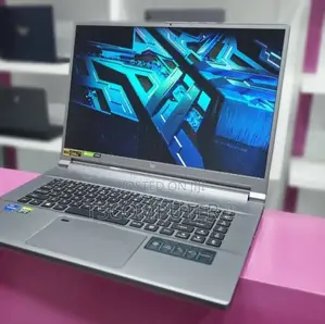 New Laptop Acer Predator Triton 500 SE 16GB Intel Core I7 SSD 1T