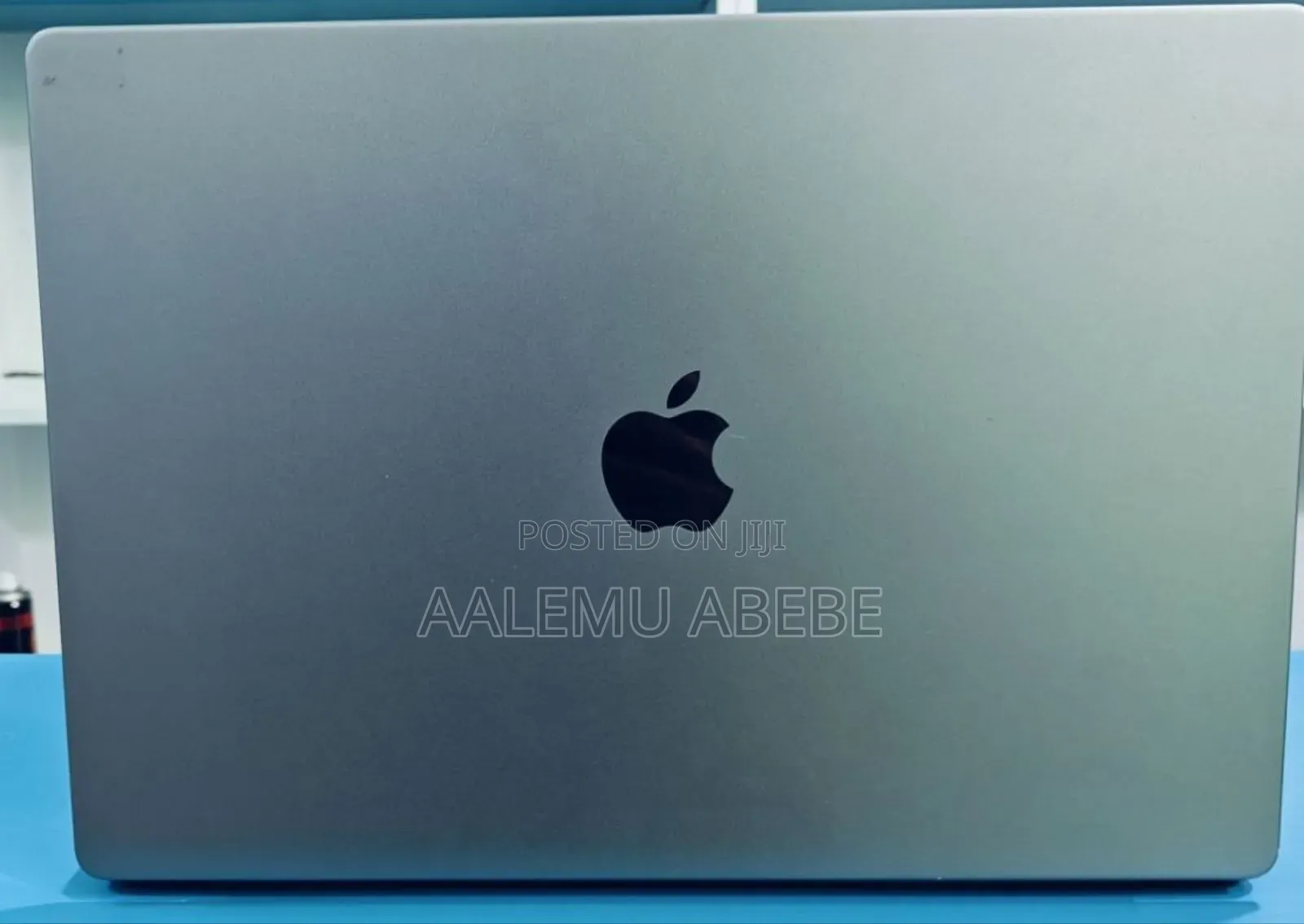 New Laptop Apple MacBook Pro 2021 M1 16GB Apple M1 Pro SSD 1T