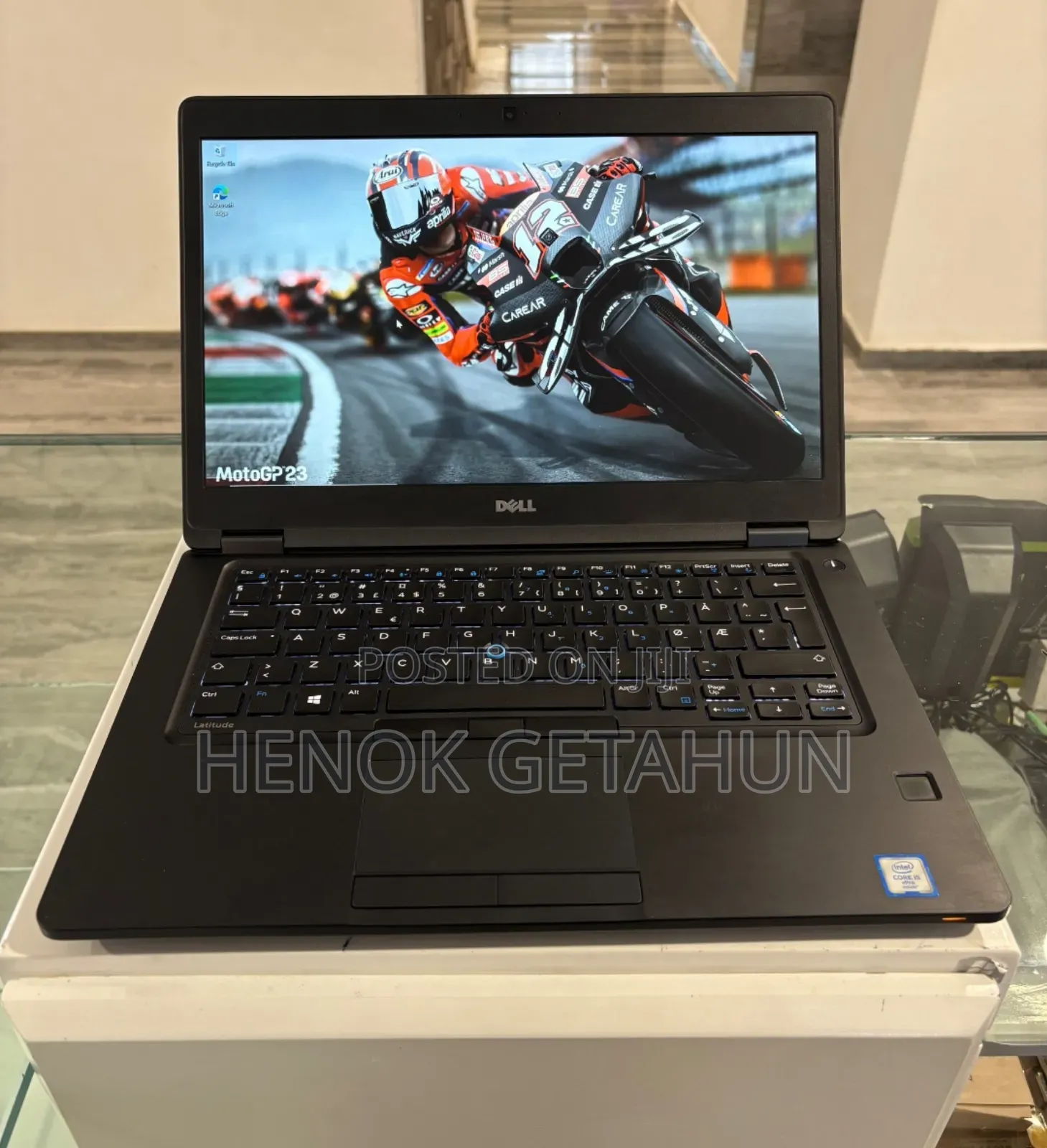 New Laptop Dell Precision 7520 16GB Intel Core I7 SSD 512GB