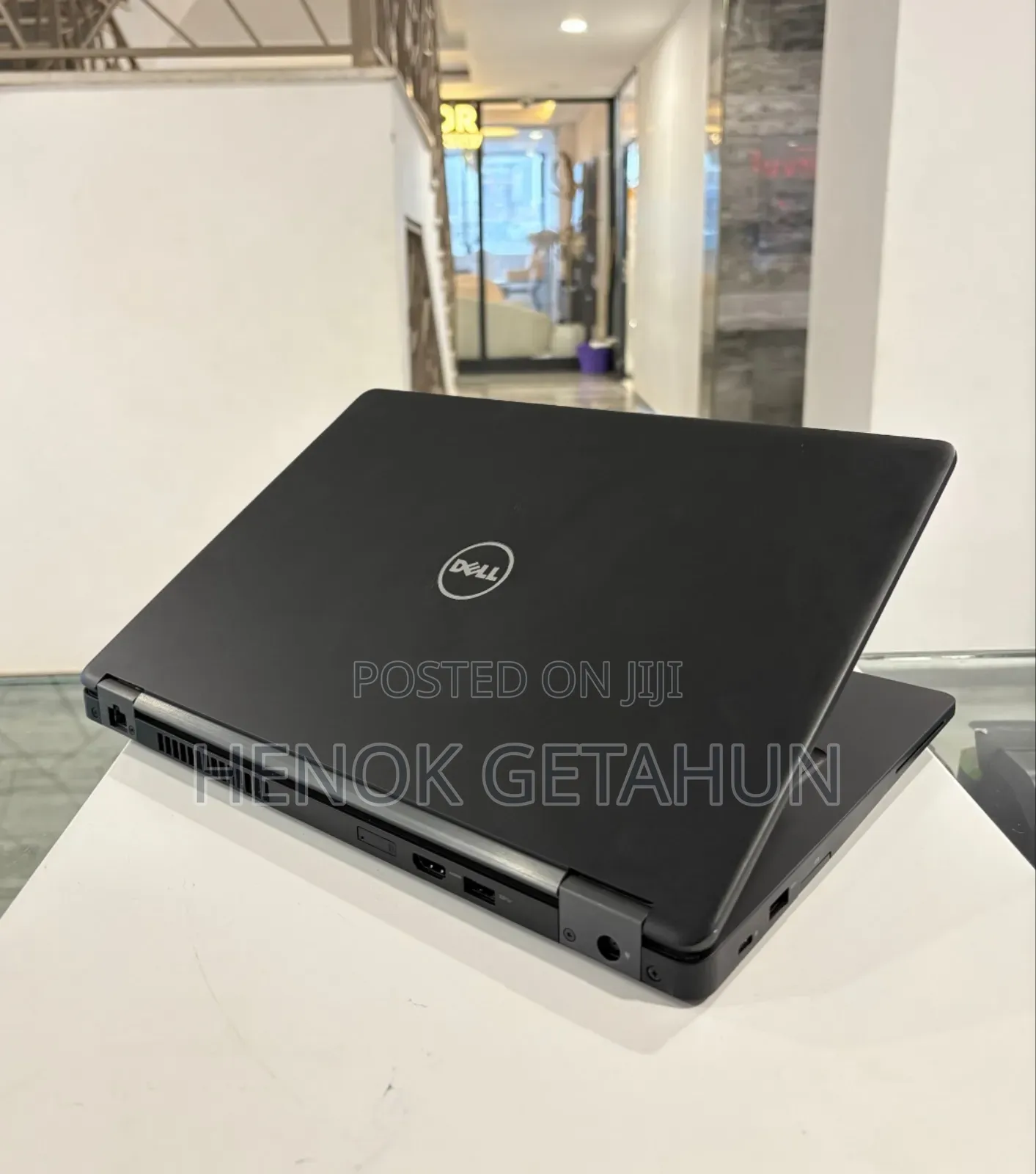 New Laptop Dell Precision 7520 16GB Intel Core I7 SSD 512GB