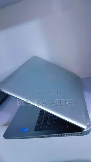 Laptop HP Pavilion 15 8GB Intel Core I7 HDD 1T