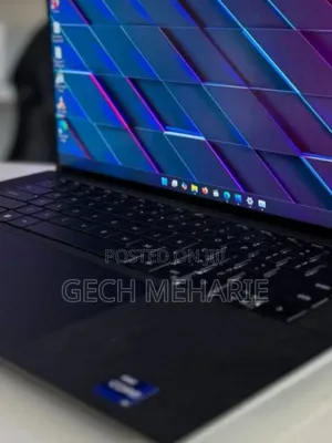 Photo - New Laptop Dell Precision 5570 32GB Intel Core I9 SSD 1T