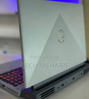 New Laptop Dell G15 5511 16GB AMD Ryzen 7 SSD 512GB