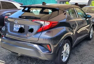 Toyota C-HR 2023 Gray