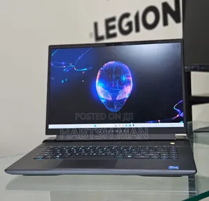 New Laptop Alienware M17x R2 16GB Intel Core i7 SSD 1T