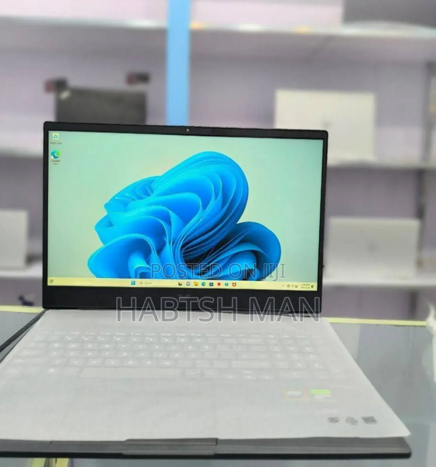 New Laptop HP Victus 16 16GB AMD Ryzen 7 SSD 1T