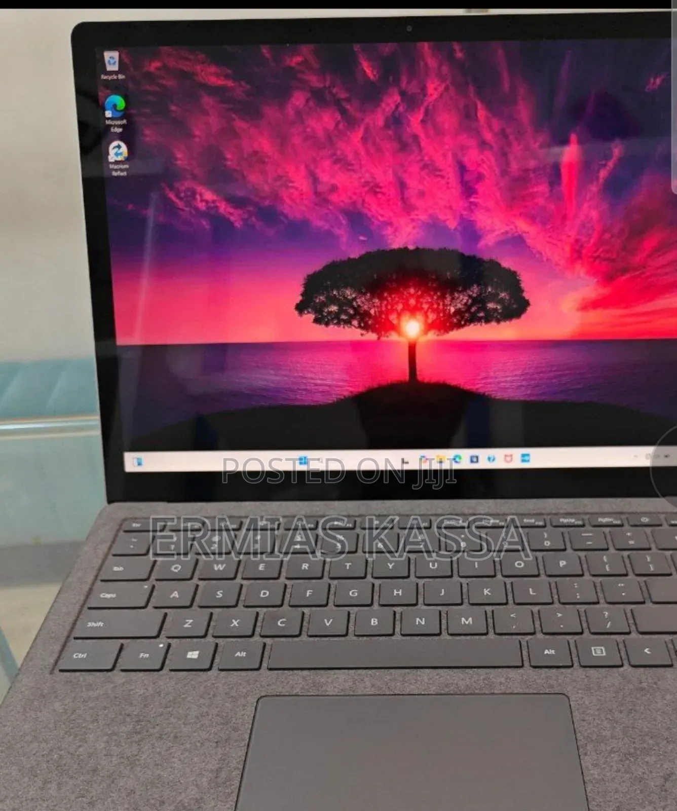 New Laptop Microsoft Surface Book 3 16GB Intel Core I7 SSD 512GB