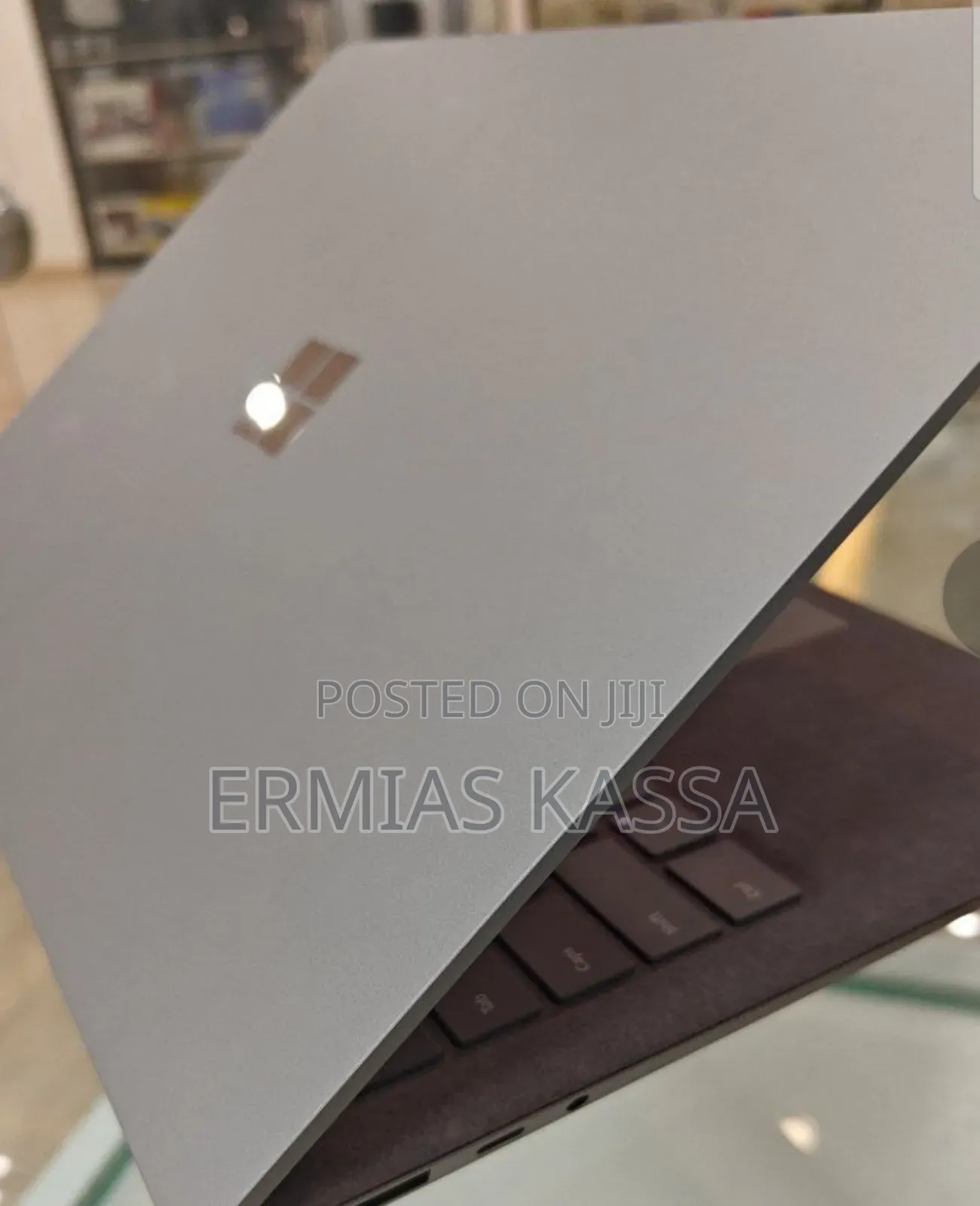 New Laptop Microsoft Surface Book 3 16GB Intel Core I7 SSD 512GB