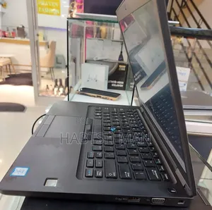 New Laptop Dell Latitude 5310 8GB Intel Core I7 SSD 256GB