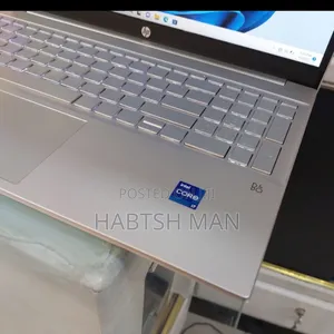 New Laptop HP Pavilion 15 8GB Intel Core I7 SSD 1T