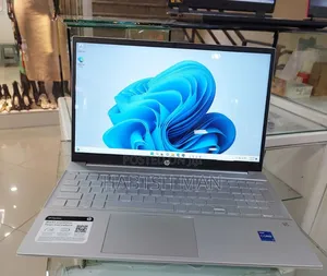 New Laptop HP Pavilion 15 8GB Intel Core I7 SSD 1T