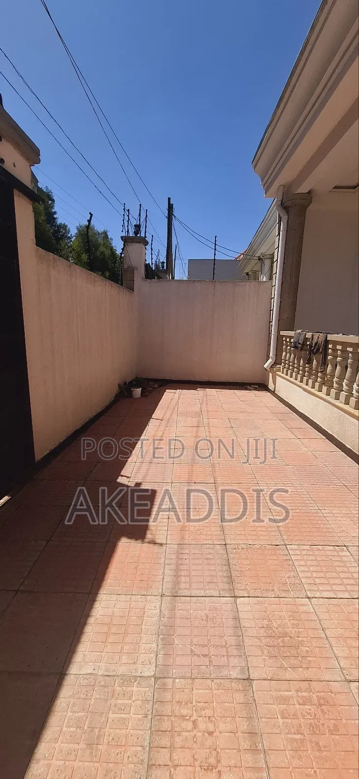 Furnished 4bdrm Villa in ሰሚት, Bole for sale