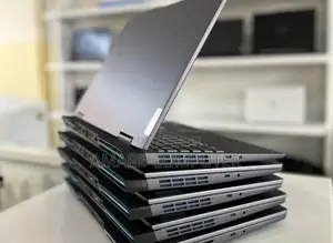New Laptop Lenovo LOQ 15ARP9 16GB Intel Core I5 SSD 512GB