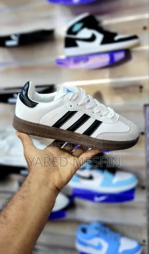 Adidas Samba