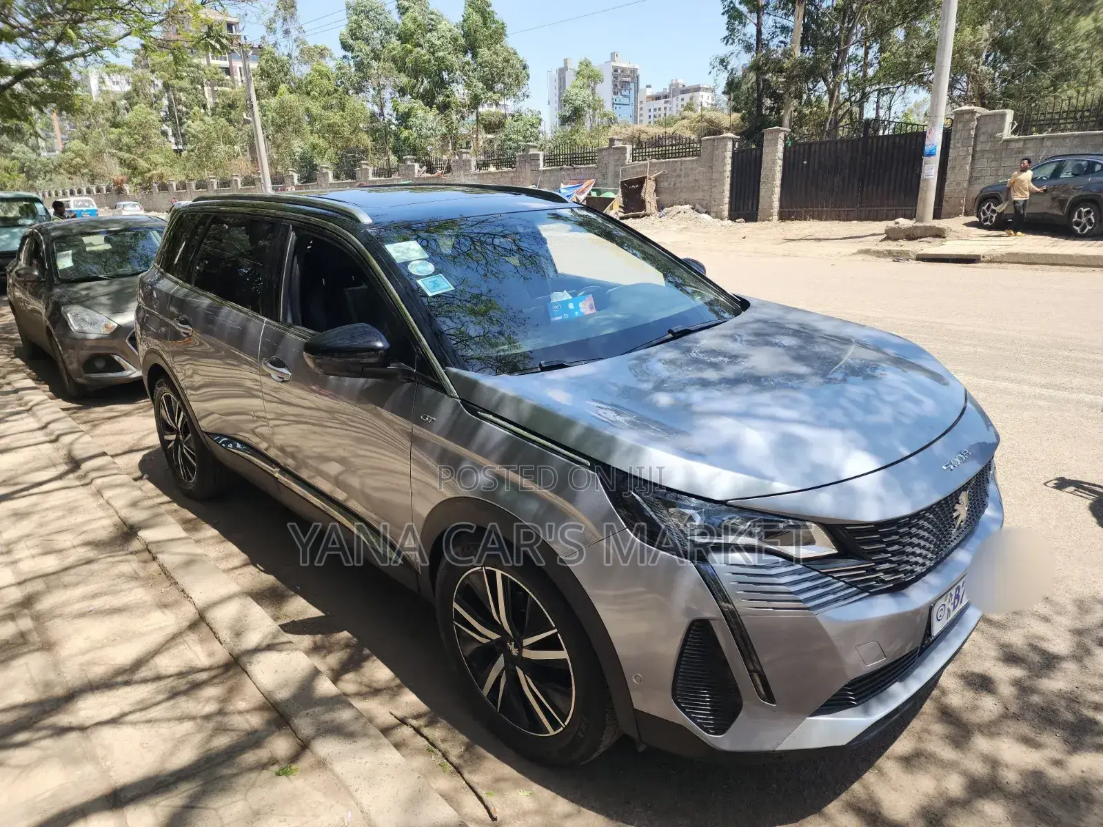 Peugeot 5008 2021 Silver