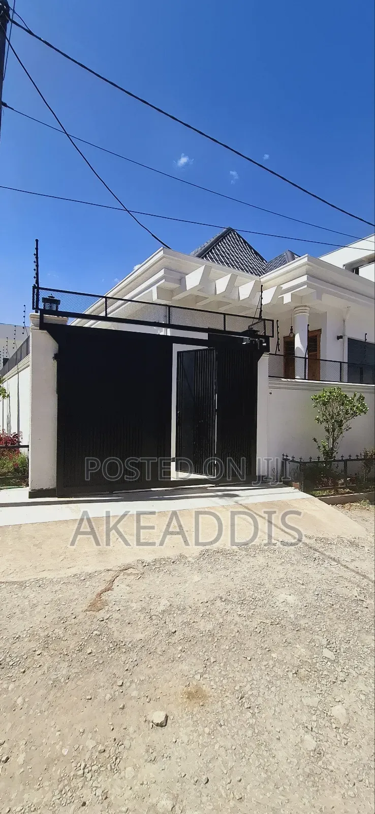 Furnished 3bdrm Villa in ሰሚት, Bole for sale