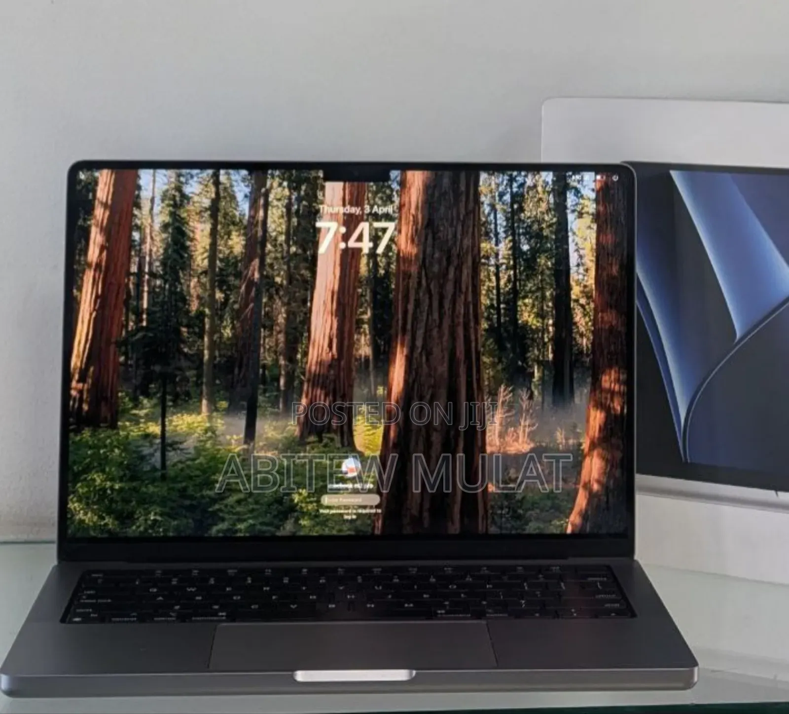 New Apple MacBook Pro 2023 M2 Pro 14-Inch 16GB Apple M2 SSD 512GB