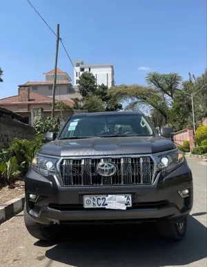 Photo - Toyota Land Cruiser Prado 2023 Black