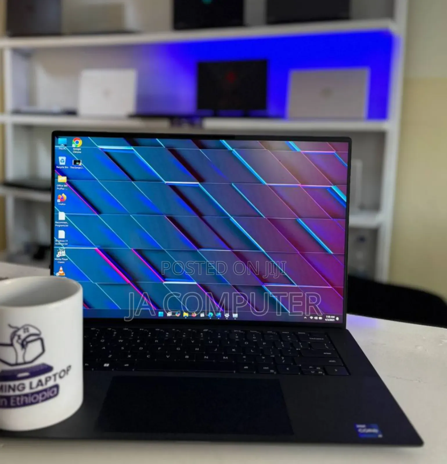 New Laptop Dell Precision 5570 32GB Intel Core I9 SSD 1T