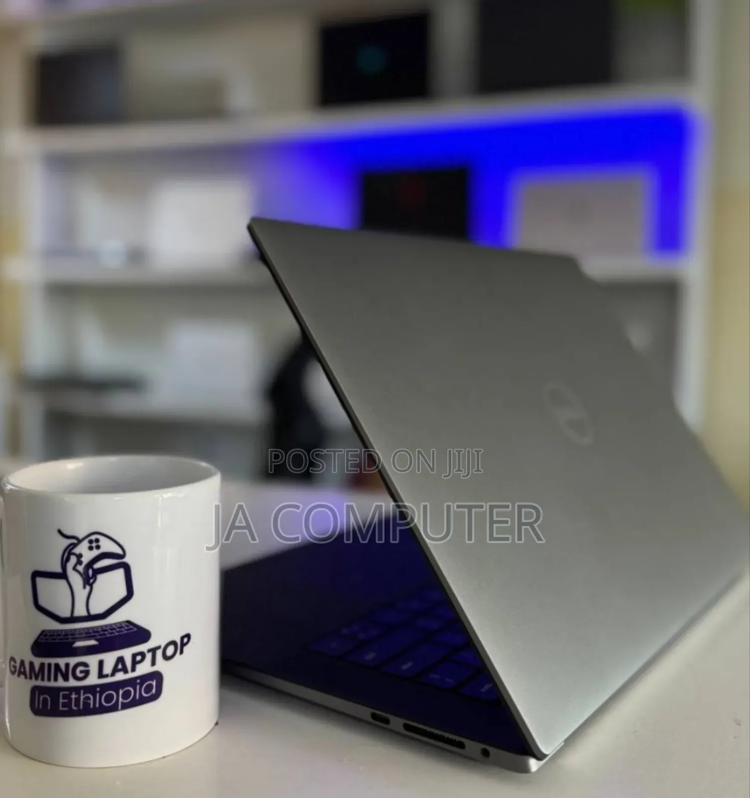 New Laptop Dell Precision 5570 32GB Intel Core I9 SSD 1T