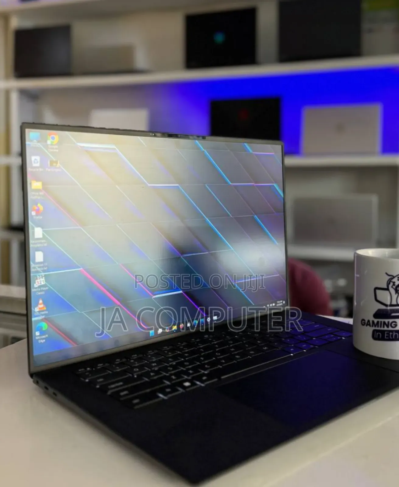 New Laptop Dell Precision 5570 32GB Intel Core I9 SSD 1T