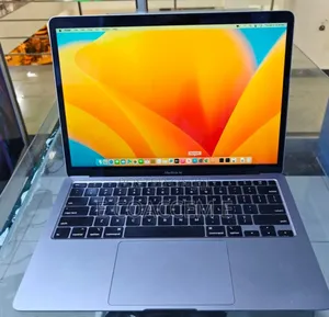 New Laptop Apple MacBook 8GB Intel Core I5 SSD 256GB