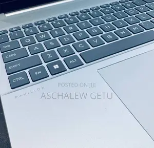 New Laptop HP Pavilion 15 16GB Intel Core I7 SSD 1T