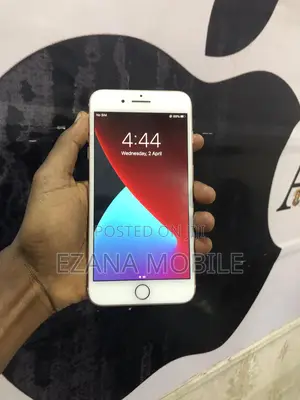 Apple iPhone 8 Plus 64 GB Gold