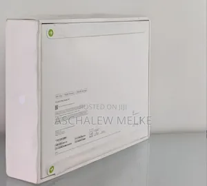 New Laptop Apple MacBook 16GB Apple M4 SSD 256GB